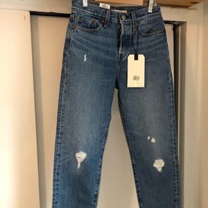 NWT Levi’s wedgie fit women’s jeans